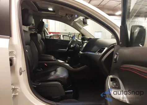 2012 Dodge Journey R/T z USA, uszkodzony, nr VIN 3C4PDDEG5CT235257